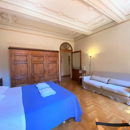La Fonte-with Balcony Close By Piazza Del Campo Daire