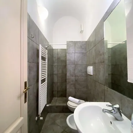 La Fonte-with Balcony Close By Piazza Del Campo Appartement