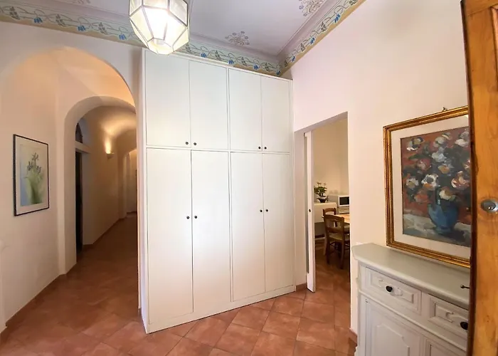 La Fonte-with Balcony Close By Piazza Del Campo