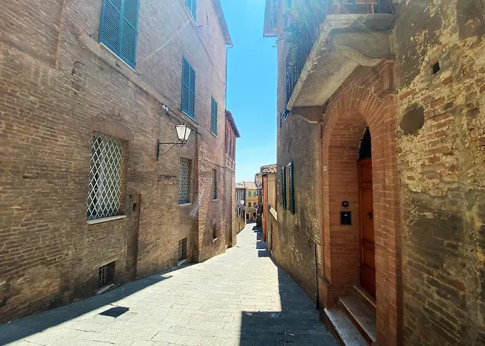 La Fonte-with Balcony Close By Piazza Del Campo *