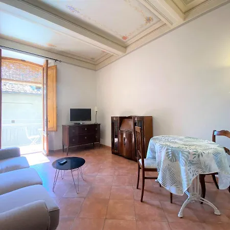 La Fonte-with Balcony Close By Piazza Del Campo * Siena