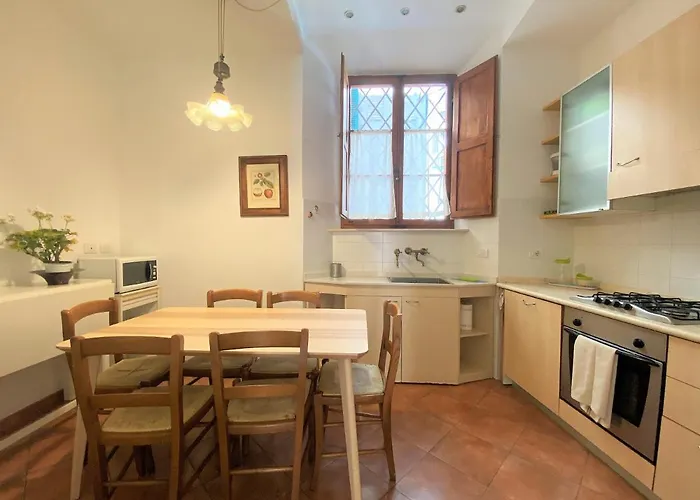 La Fonte-with Balcony Close By Piazza Del Campo *
